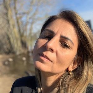 Meet your Posher, Viviane